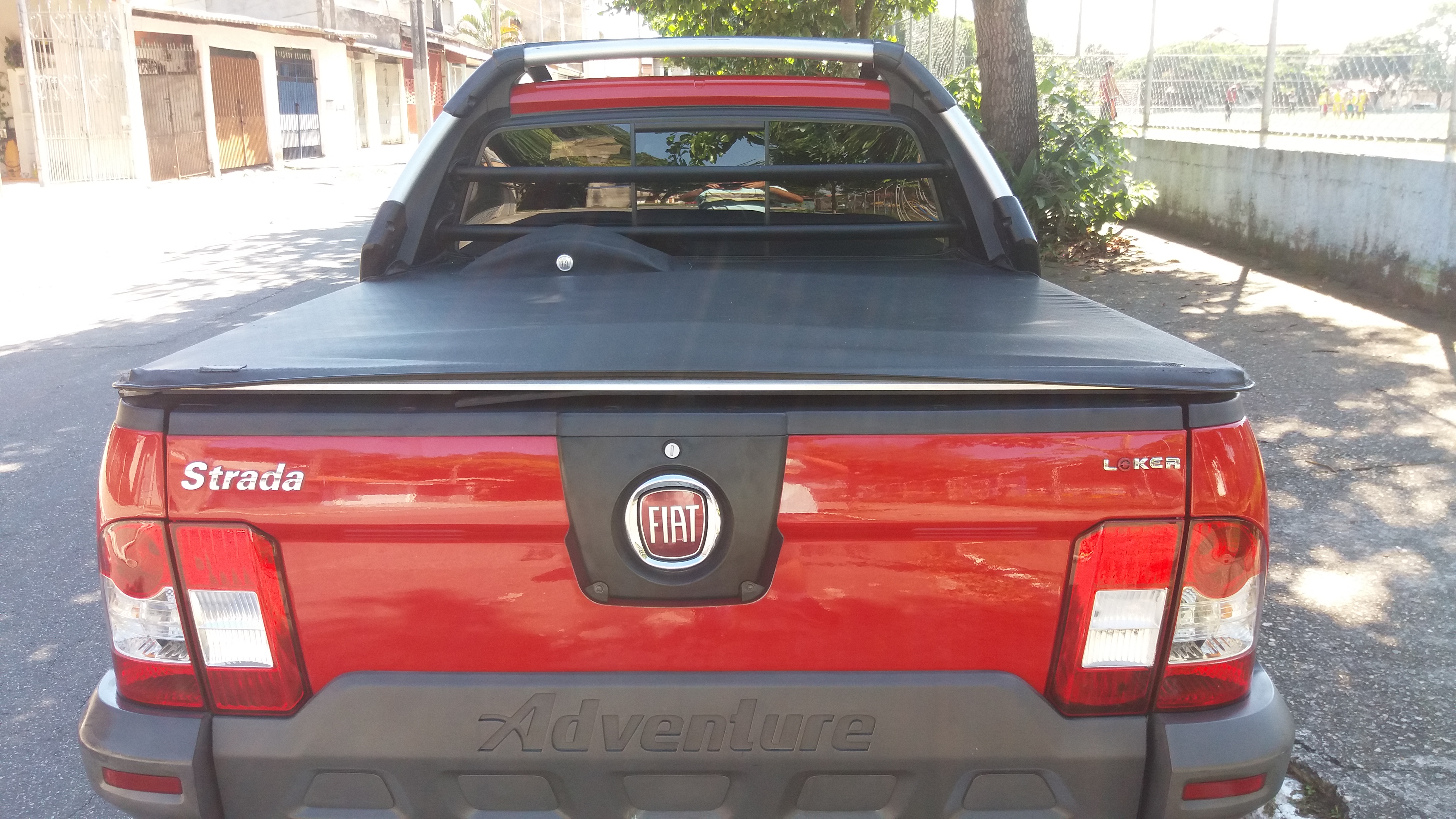 FIAT Strada Strada Adv. Ext./ Ext.1.8 LOCKER Flex CE 2009/2009 