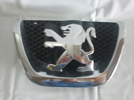 EMBLEMA PEUGEOT 307 USADO