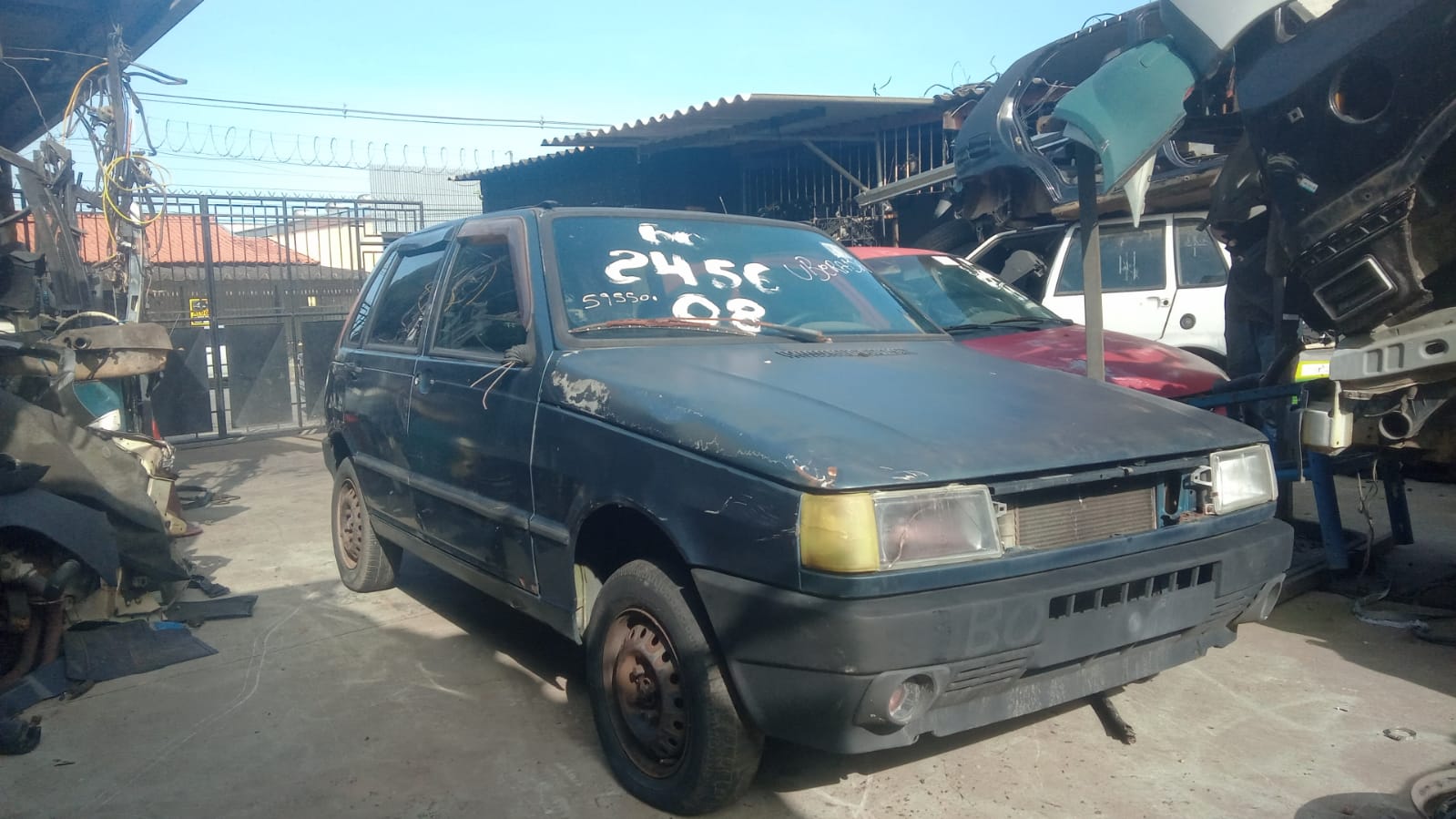 Auto peças e reboque zé da sucata